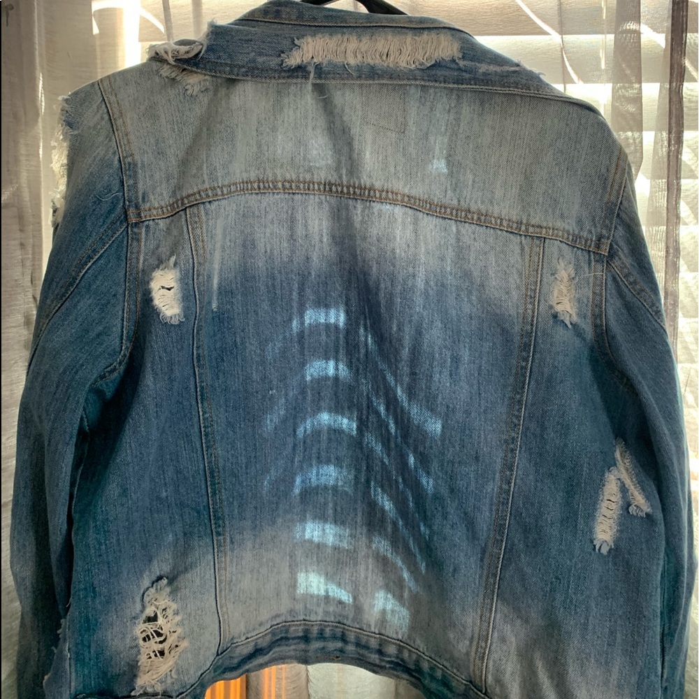 Distressed jacket - Picture 4 of 4